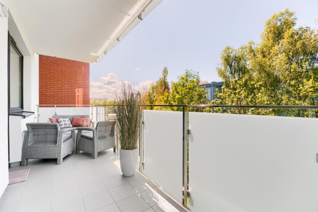 Ferienwohnung Blue Mare Blizej Morza Kolberg Exterior foto